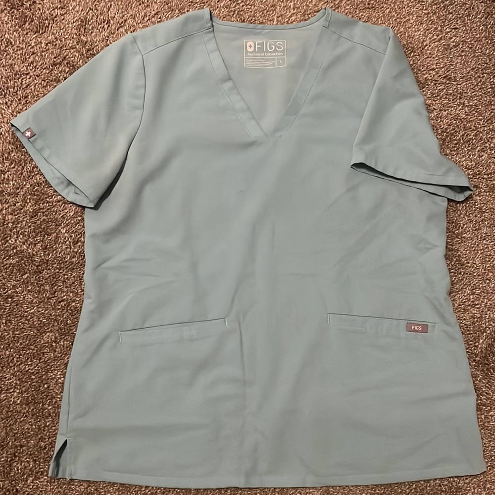 OG Seaglass Casma Figs Scrub top